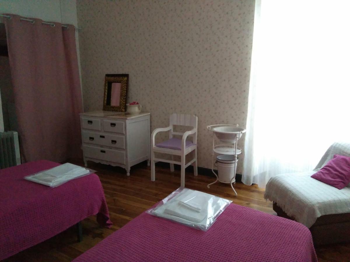 Hostel Raymundo เอโวรา ภายนอก รูปภาพ